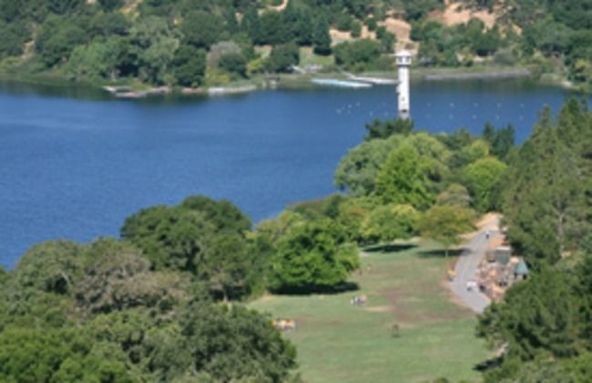 The beautiful Lafayette Reservoir in the summer.